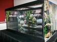 LARGE GLASS Vivarium Sliding front doors and heat matt....